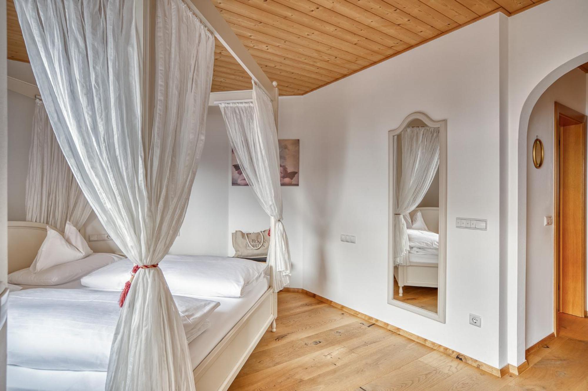 Hotel Berghaus Rosengarten Nova Levante Pokoj fotografie